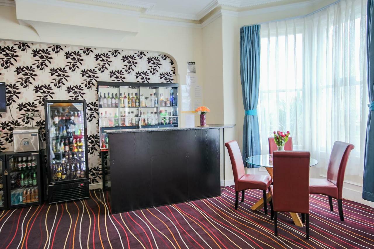 Iris Hotel Лландидно Екстер'єр фото